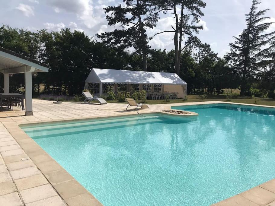 Le Relais Des Cigognes Villa Marlieux Exteriör bild